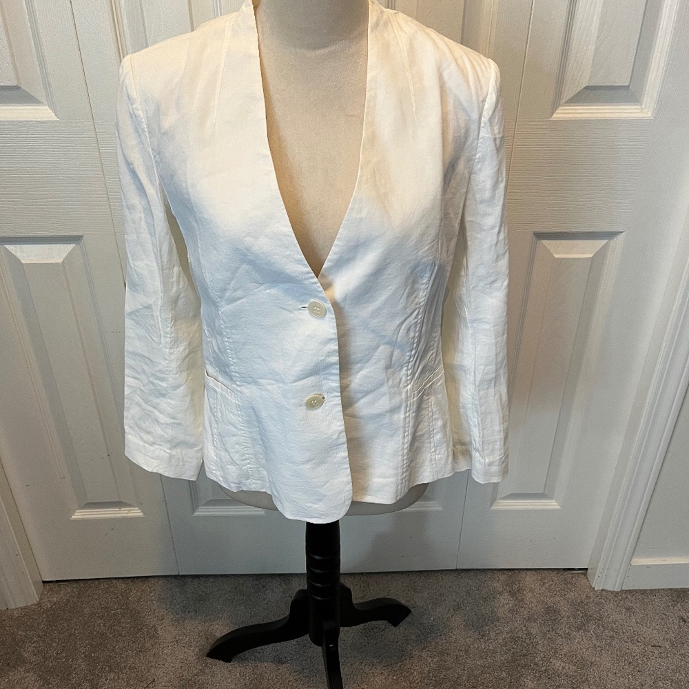 Theory size 8 linen blend jacket